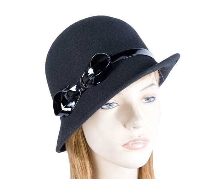 black felt cloche hat