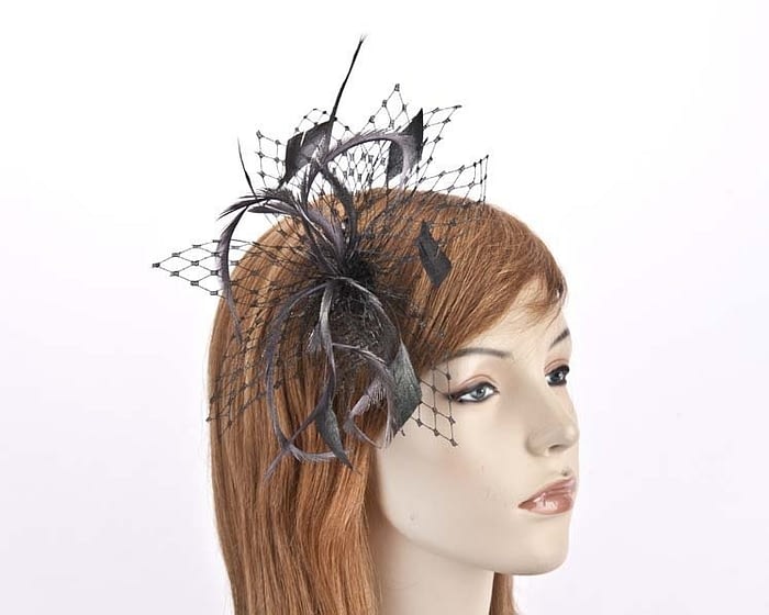 Metal fascinator
