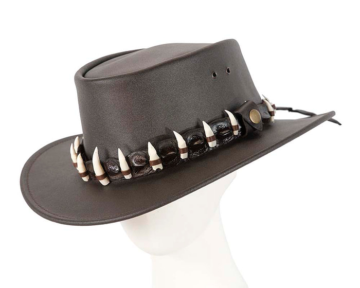 Brown Crocodile Dundee Jacaru Australian outback leather hat with 15 teeth