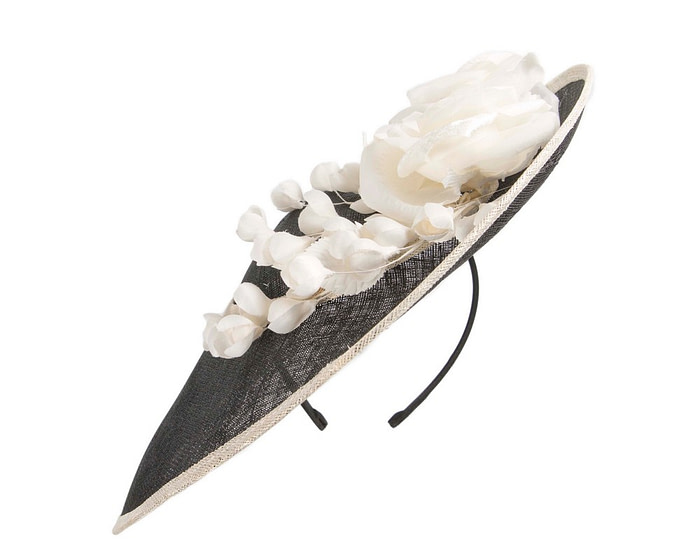Large black and cream sinamay fascinator hat with flowers by Max Alexander - Image 6