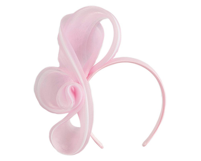 Pink crinoline bow fascinator by Fillies Collection - Image 2