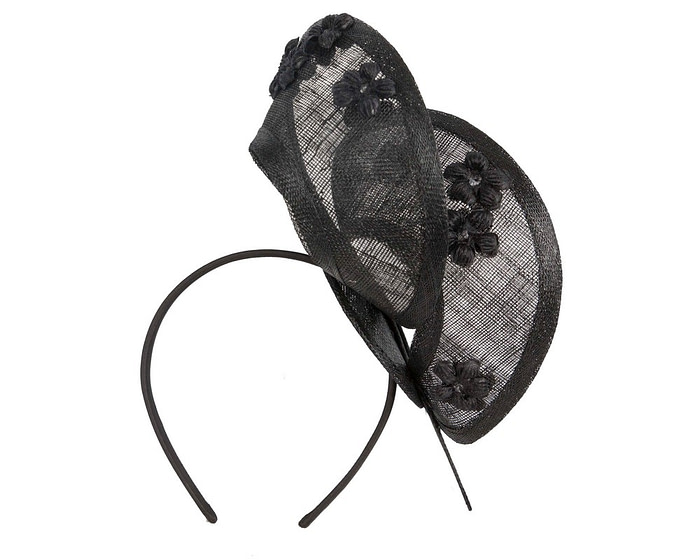 Exquisite black sinamay fascinator by Max Alexander - Image 4