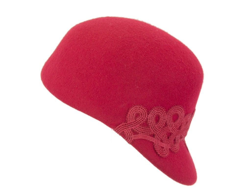 Fascinators Online - Red felt ladies cap with lace