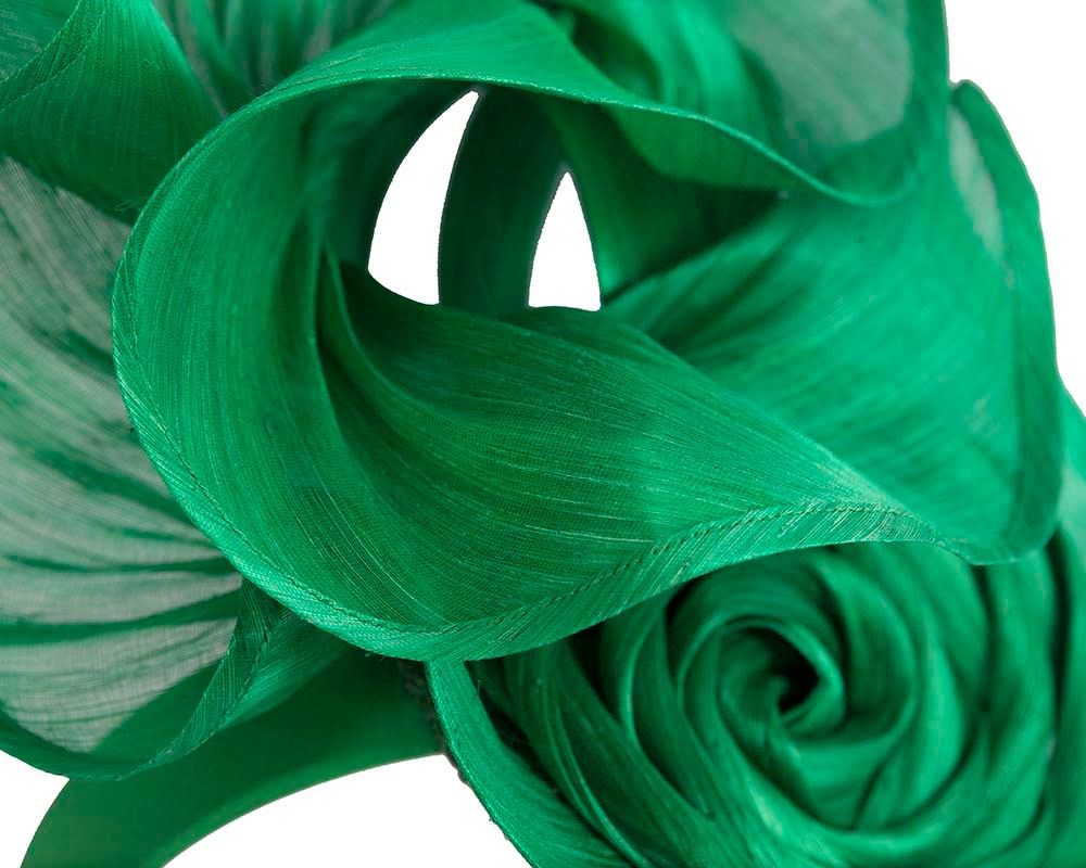 Green sculptured silk abaca fascinator by Fillies Collection - Image 3