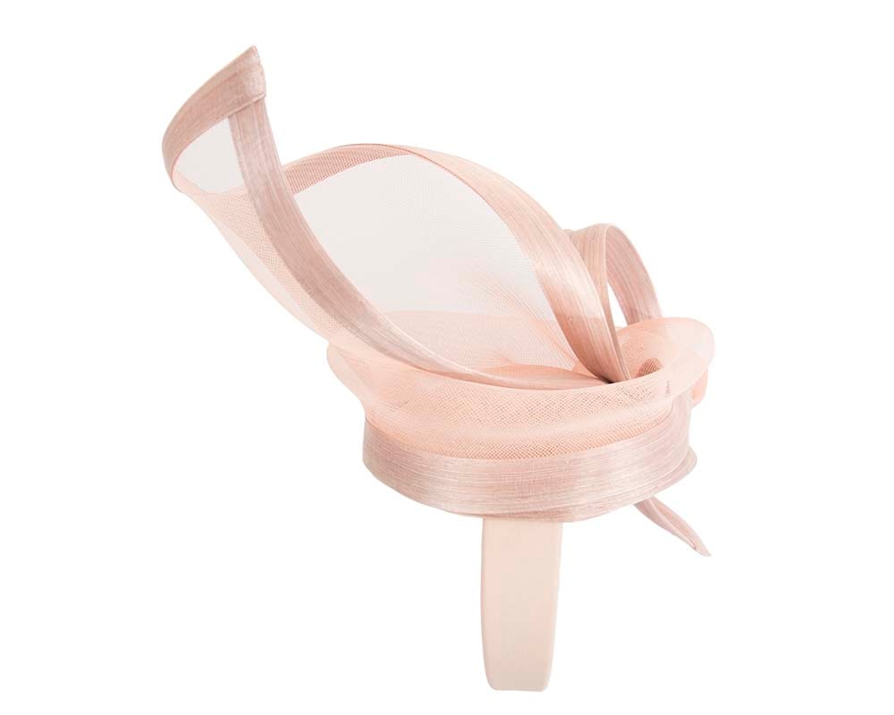 Edgy blush fascinator by Fillies Collection - Fascinators Online Edgy blush fascinator by Fillies Collection - Image 4