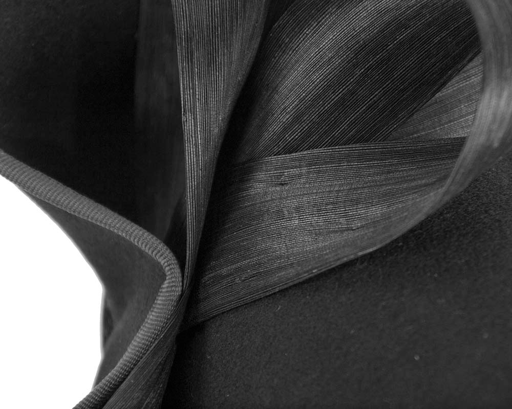 Black felt twist with bow by Fillies Collection - Image 6