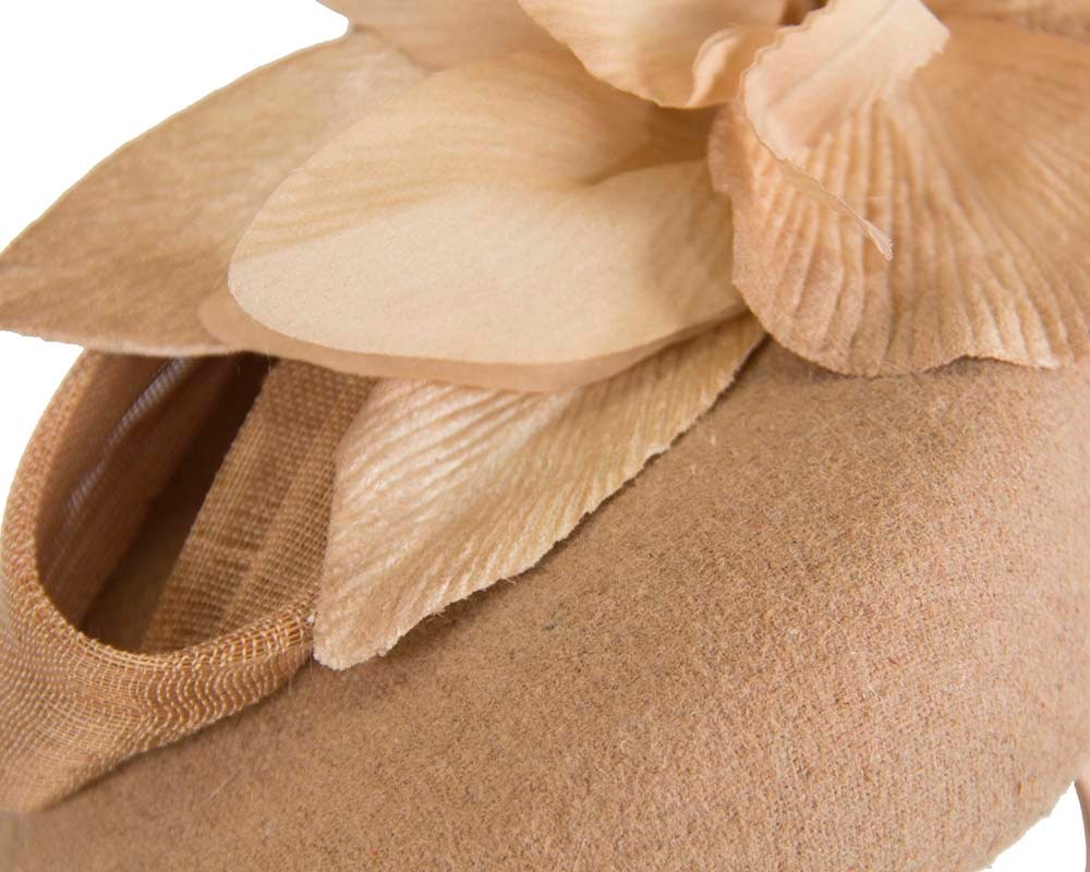 Tall beige felt pillbox with flower by Fillies Collection - Fascinators Online Tall beige felt pillbox with flower by Fillies Collection - Image 4