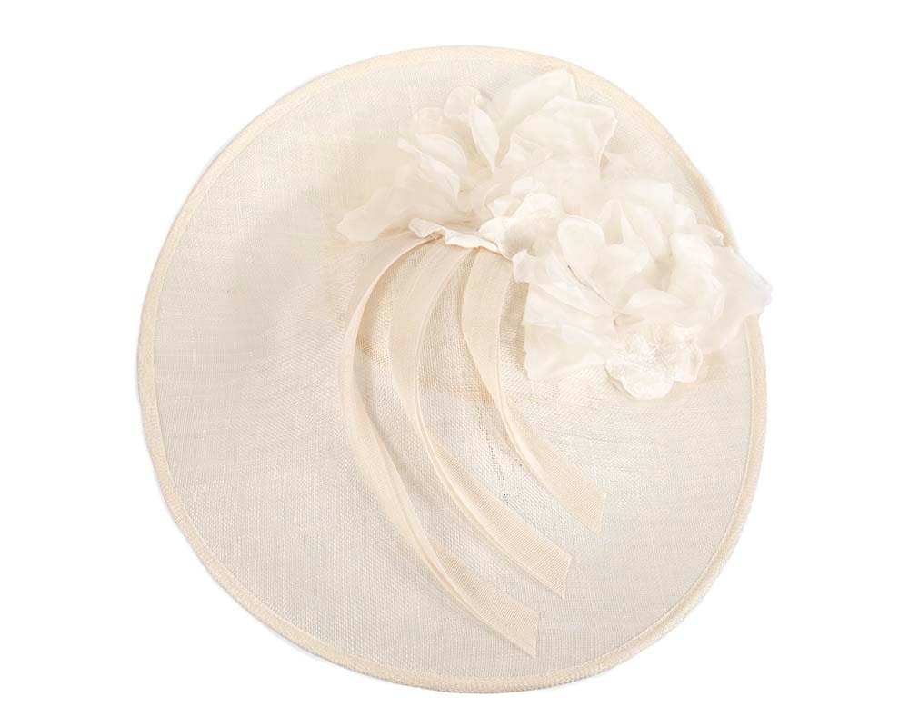 Large cream plate racing fascinator by Fillies Collection - Fascinators Online Large cream plate racing fascinator by Fillies Collection - Image 3