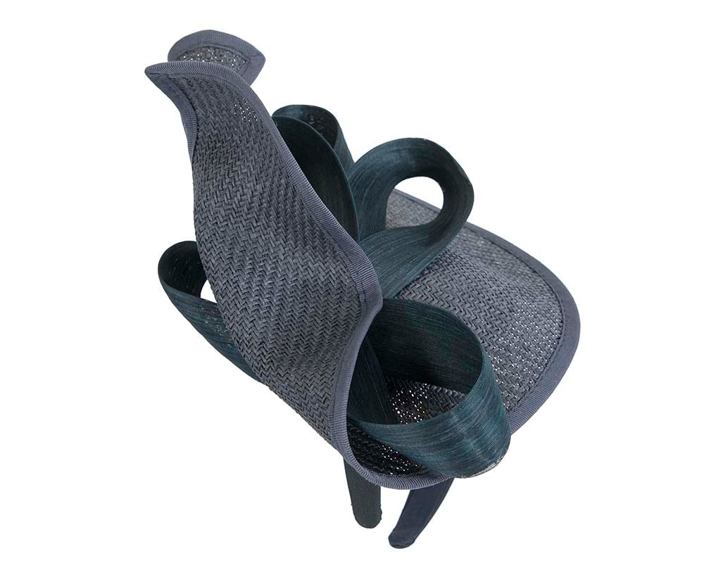 Navy fascinator with bow by Fillies Collection - Image 4