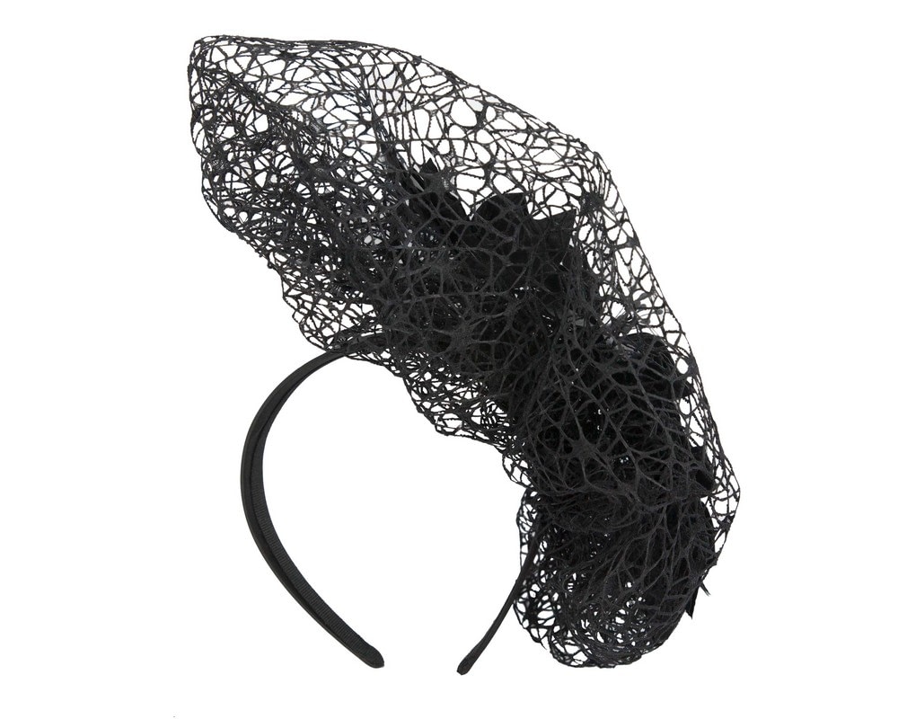 Black designers racing fascinator by Fillies Collection - Image 4