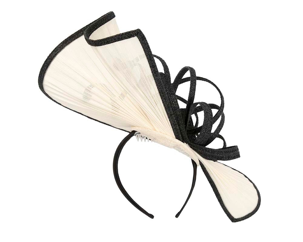 Large cream and black jinsin racing fascinator by Fillies Collection - Image 5