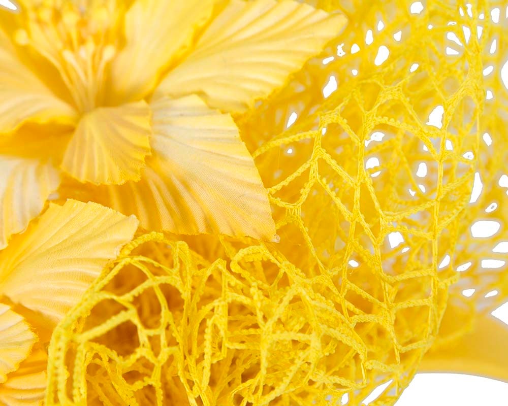 Yellow designers racing fascinator by Fillies Collection - Fascinators Online Yellow designers racing fascinator by Fillies Collection - Image 3