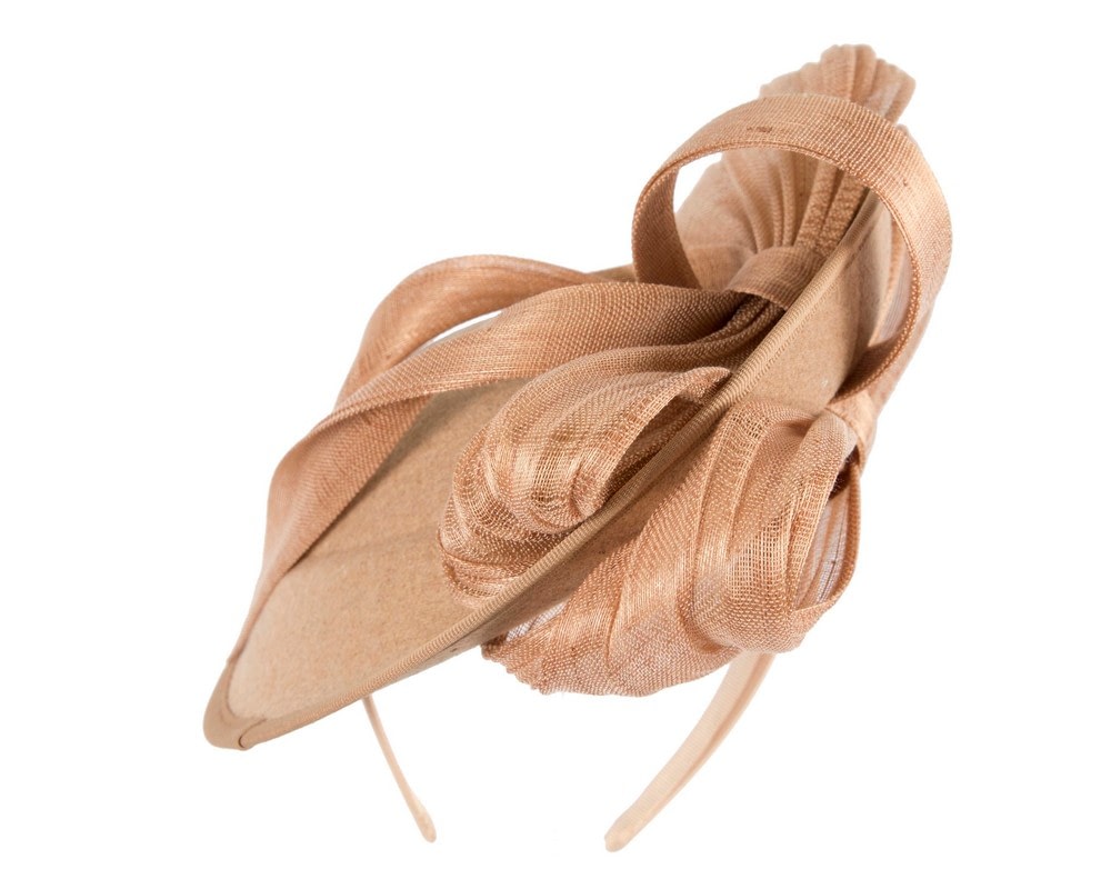 Bespoke beige winter plate fascinator with bow by Fillies Collection - Image 4