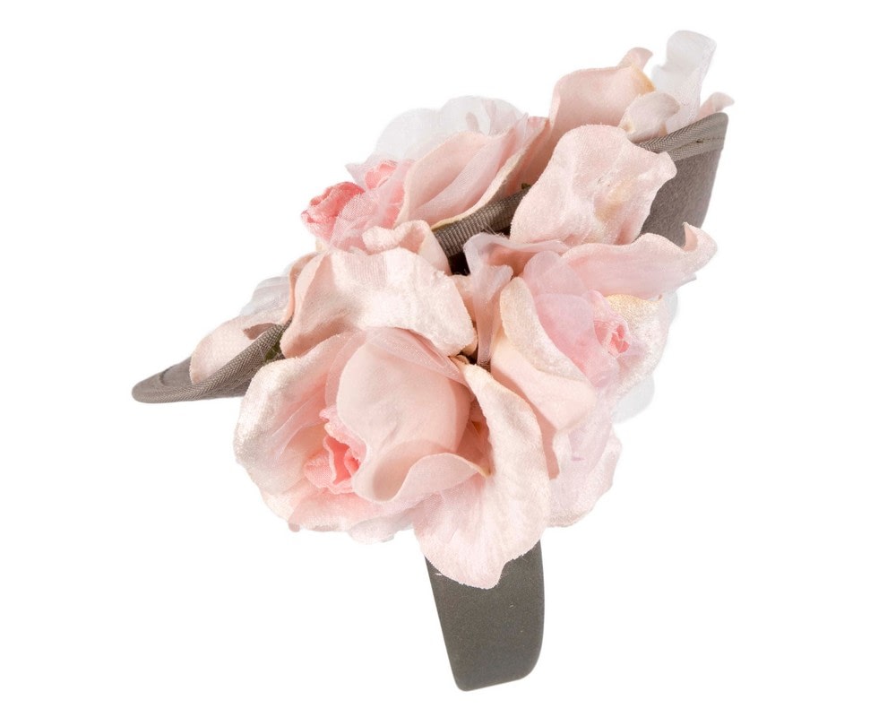 Grey winter fascinator with pink roses by Fillies Collection - Image 3