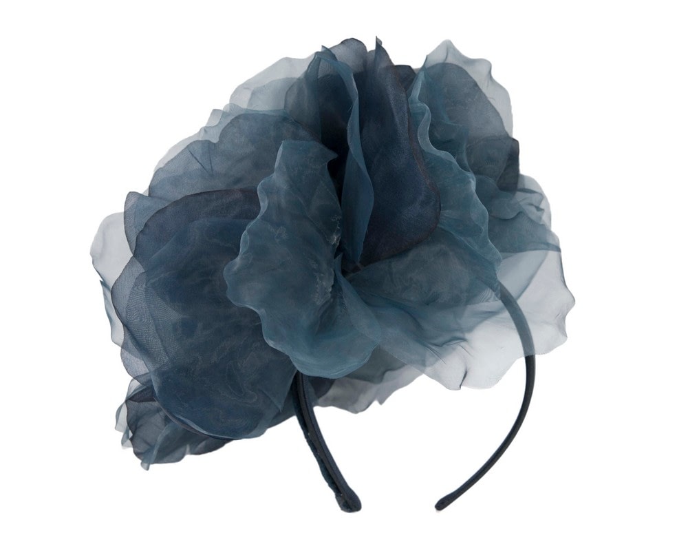 Large navy silk flower headband by Fillies Collection - Image 4