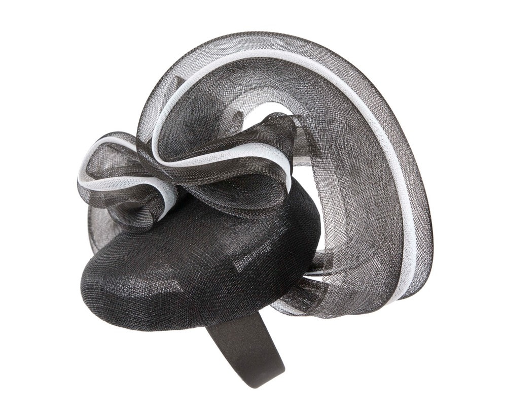 Large black and white fascinator by Fillies Collection - Fascinators Online Large black and white fascinator by Fillies Collection - Image 3