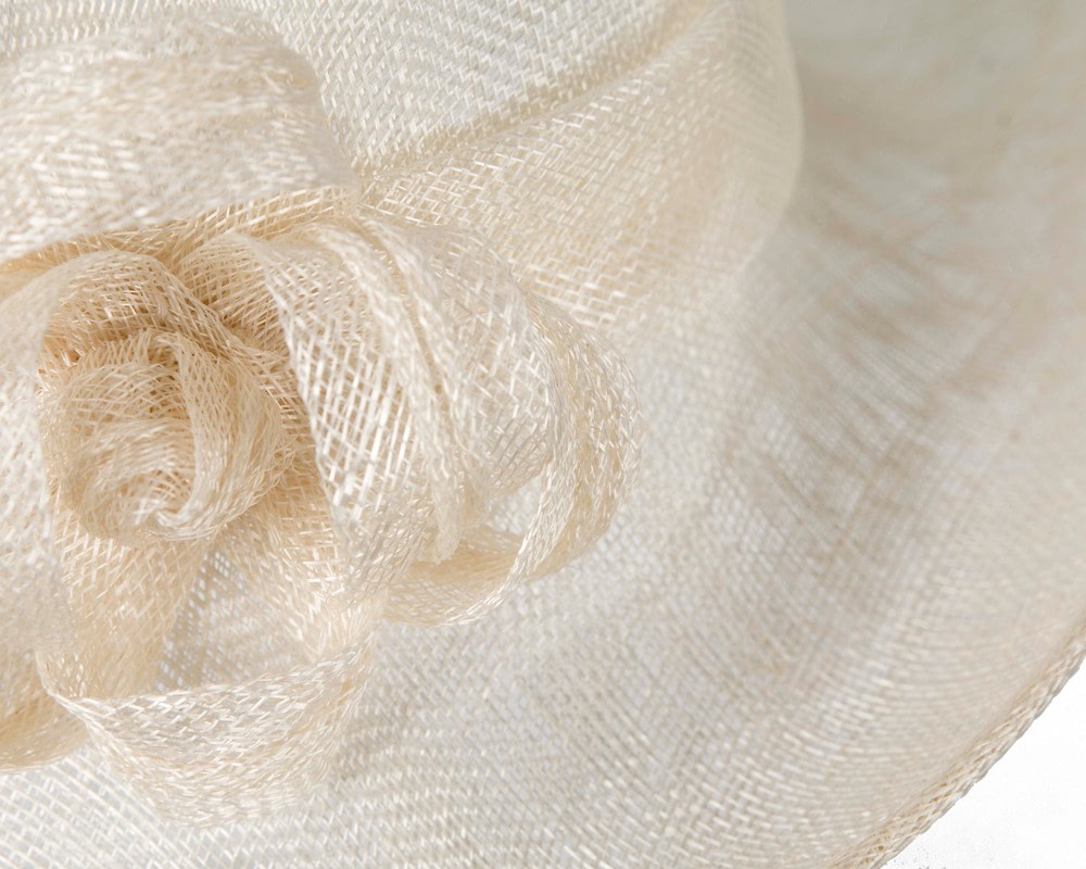 Cream cloche spring fashion hat by Max Alexander - Image 5