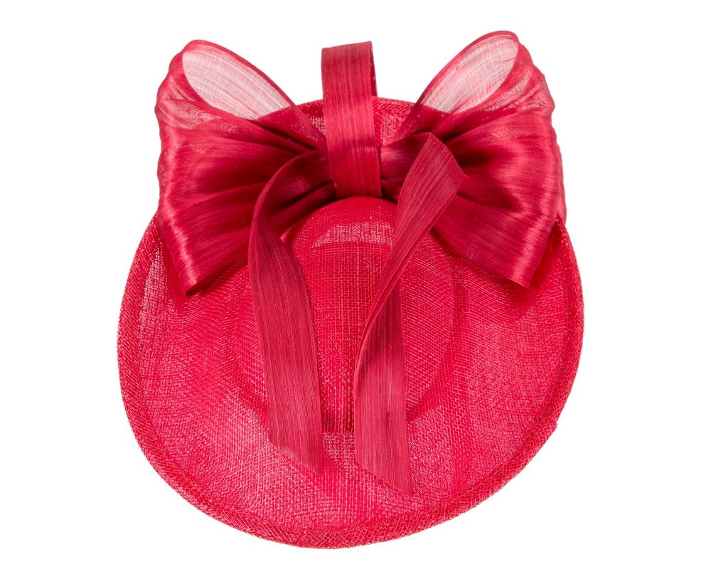 Bespoke red sinamay fascinator with bow by Fillies Collection - Image 3