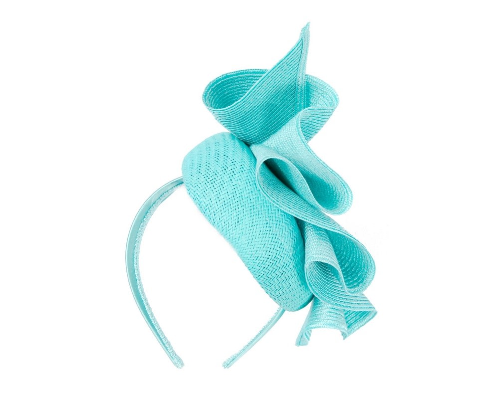 Turquoise racing pillbox fascinator by Fillies Collection - Image 6