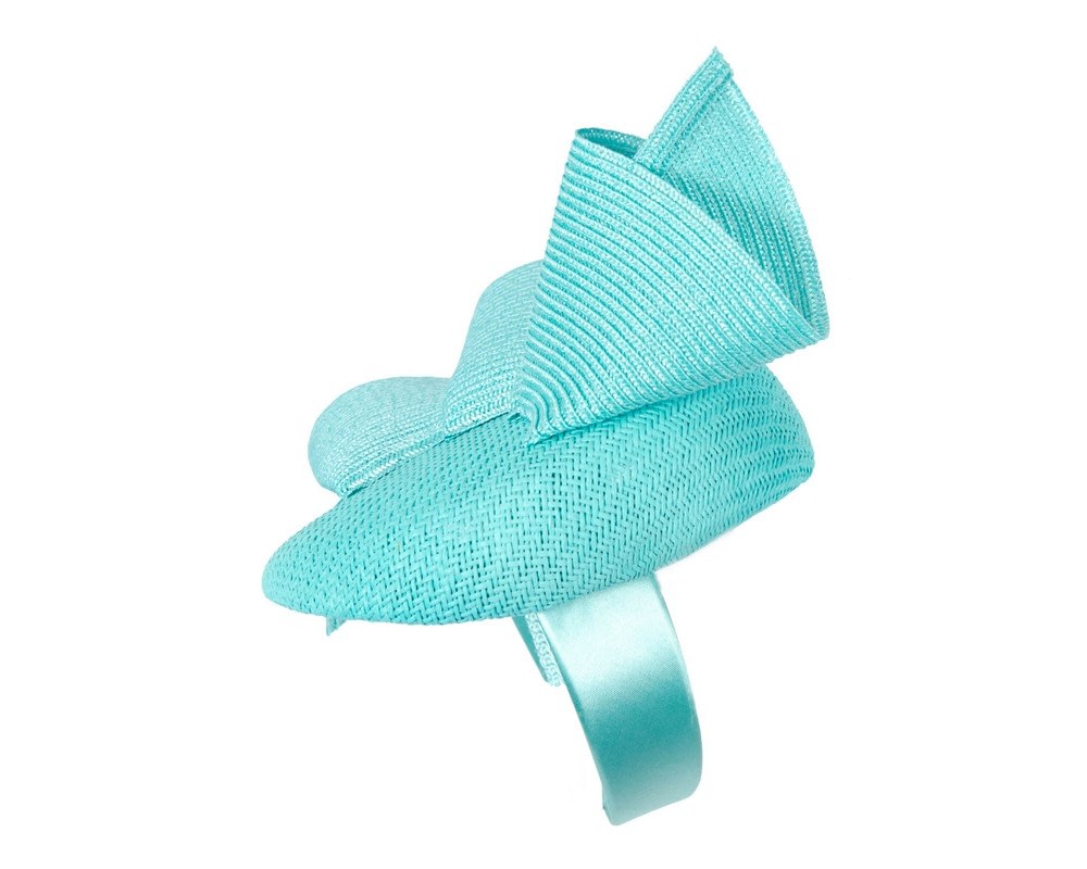 Turquoise racing pillbox fascinator by Fillies Collection - Image 3