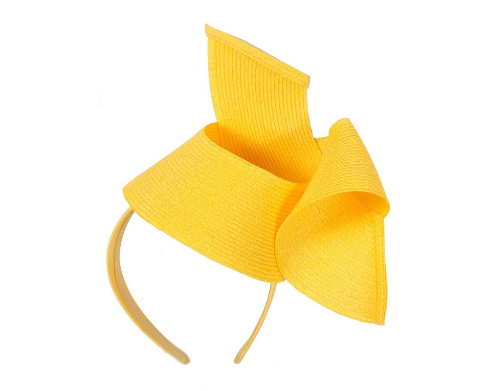 Fascinators Online - Stylish yellow Australian Made racing fascinator by Max Alexander