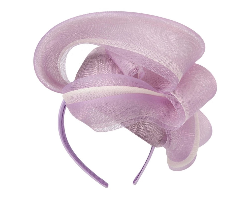 Large lilac fascinator by Fillies Collection - Image 6