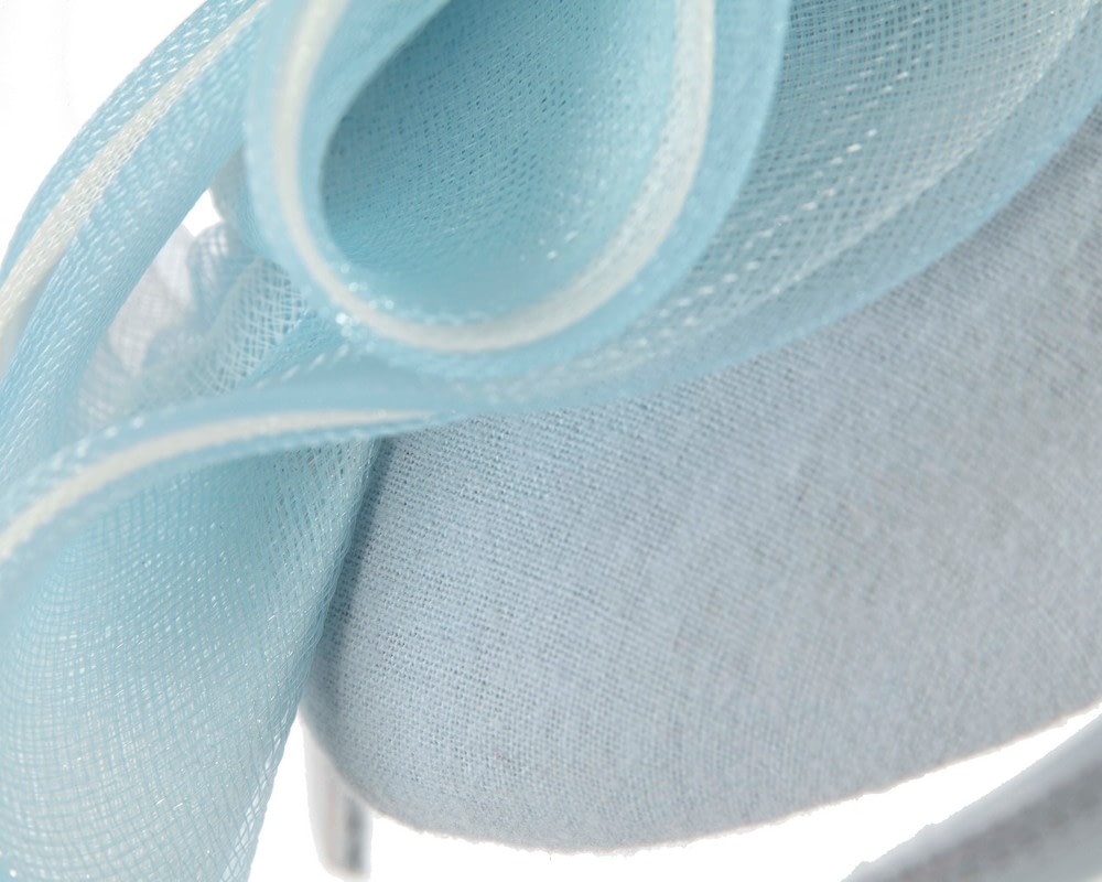 Large light blue winter racing fascinator by Fillies Collection - Image 5