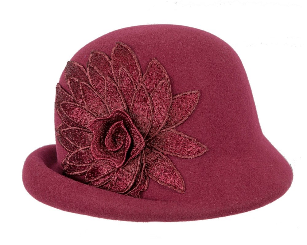 Burgundy winter cloche hat by Max Alexander - Image 4