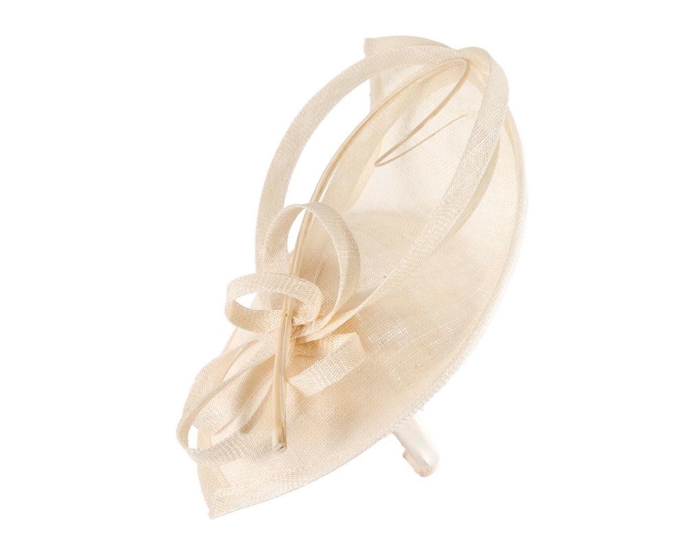 Cream sinamay racing fascinator by Max Alexander - Fascinators Online Cream sinamay racing fascinator by Max Alexander - Image 3