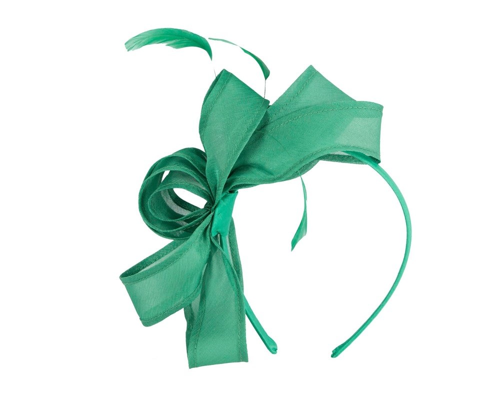 Fascinators Online - Small green racing fascinator by Max Alexander