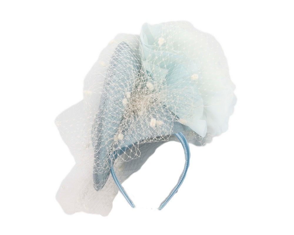 Light blue racing fascinator with flowers and face netting by Fillies Collection - Image 4