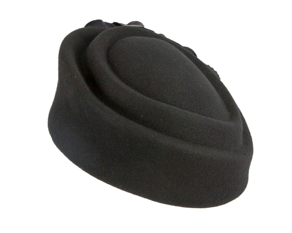 Black winter fashion beret by Fillies Collection - Image 6