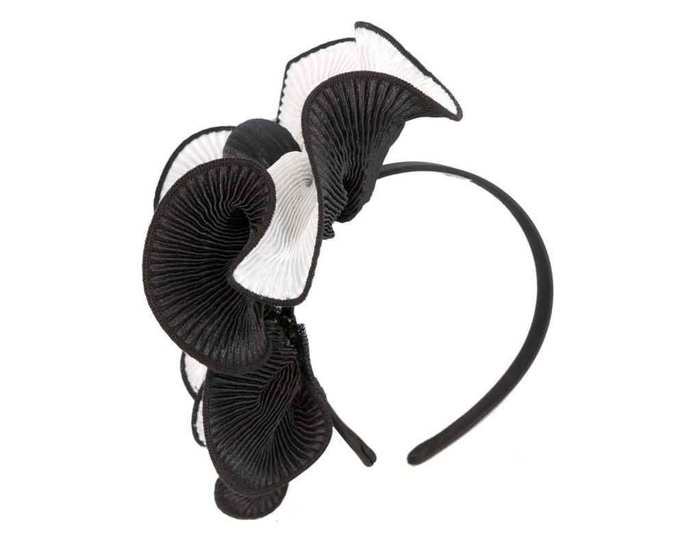 Exclusive white & black fascinator by Max Alexander - Image 4