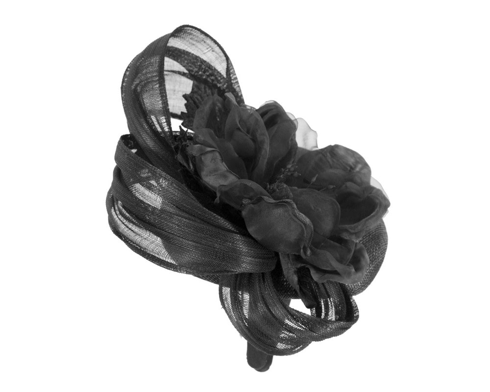 Black pillbox fascinator with large flower by Fillies Collection - Image 5