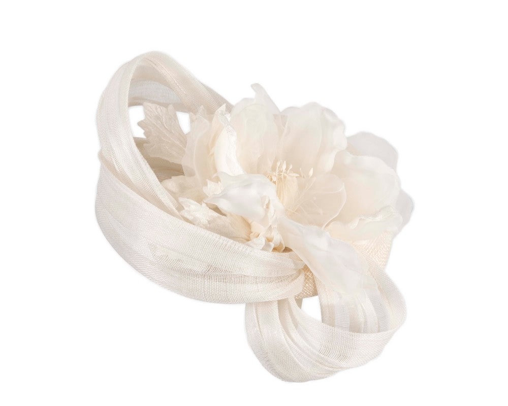Cream pillbox fascinator with large flower by Fillies Collection - Fascinators Online Cream pillbox fascinator with large flower by Fillies Collection - Image 5