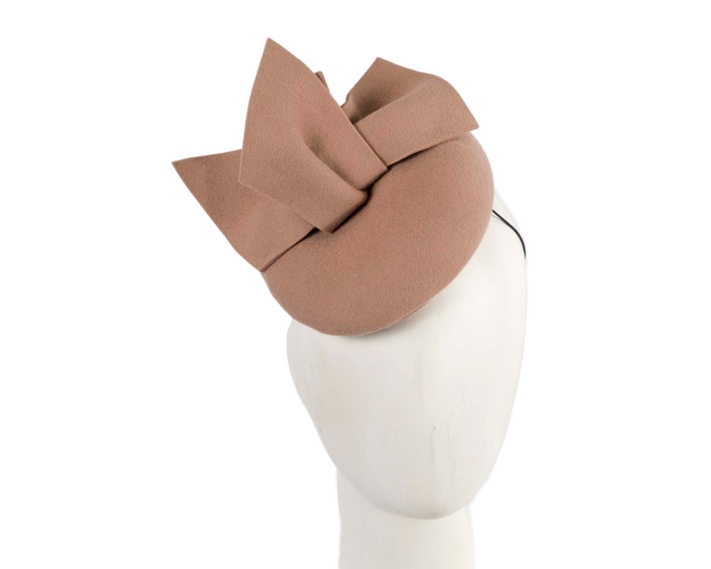 Fascinators Online - Beige winter pillbox with bow