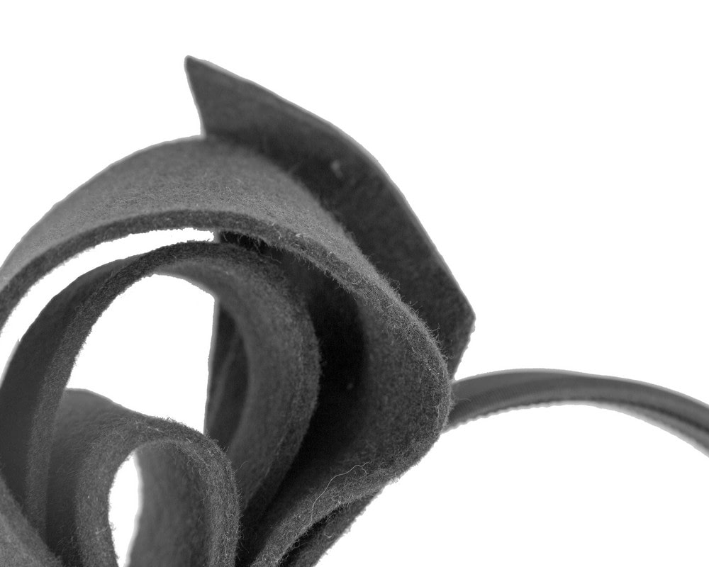 Black felt bow fascinator by Max Alexander - Fascinators Online Black felt bow fascinator by Max Alexander - Image 3