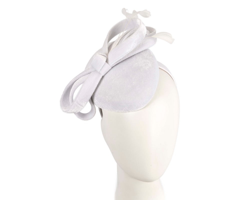 Fascinators Online - White velvet pillbox bow fascinator