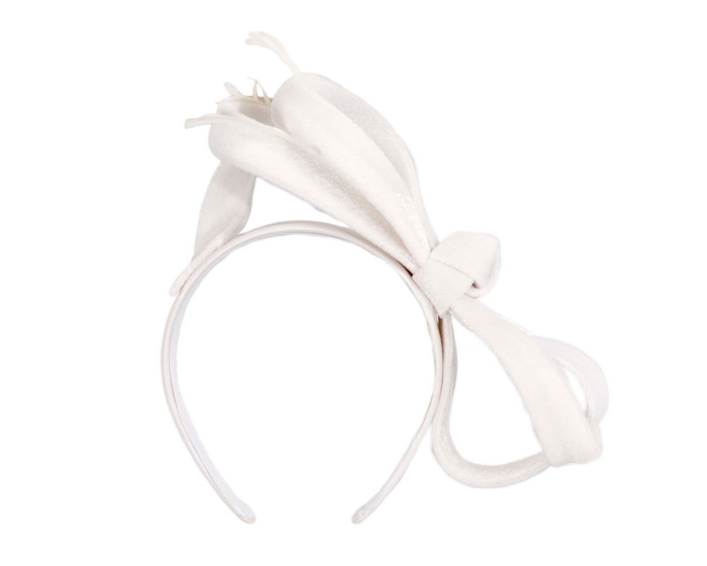 Fascinators Online - White velvet bow racing fascinator by Max Alexander