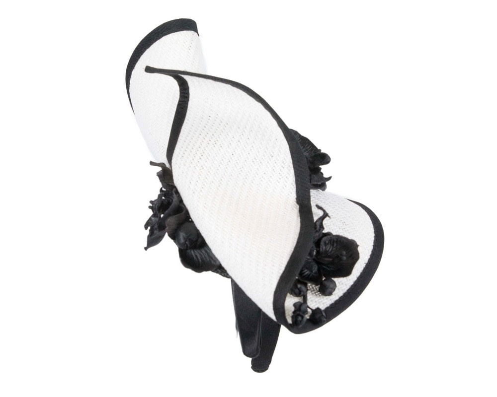 White & black fascinator with orchid by Fillies Collection - Image 4