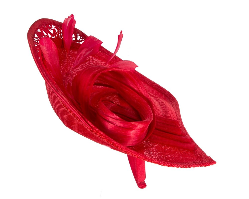 Red sinamay & lace fascinator by Fillies Collection - Image 4