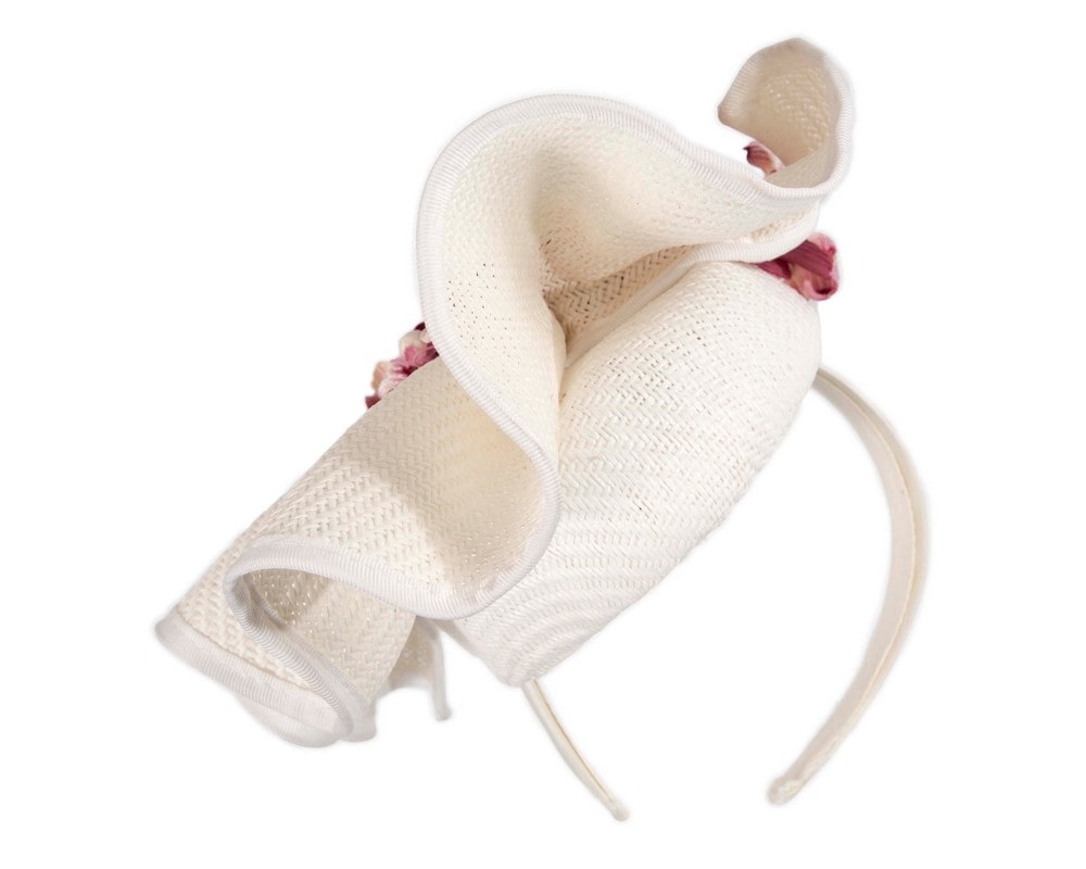 Bespoke white & pink racing fascinator by Fillies Collection - Image 6