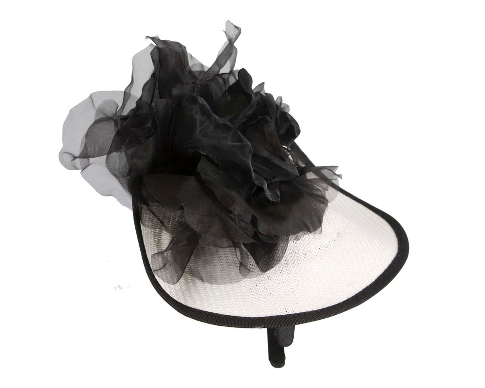 White & black flower fascinator by Fillies Collection - Fascinators Online White & black flower fascinator by Fillies Collection - Image 4