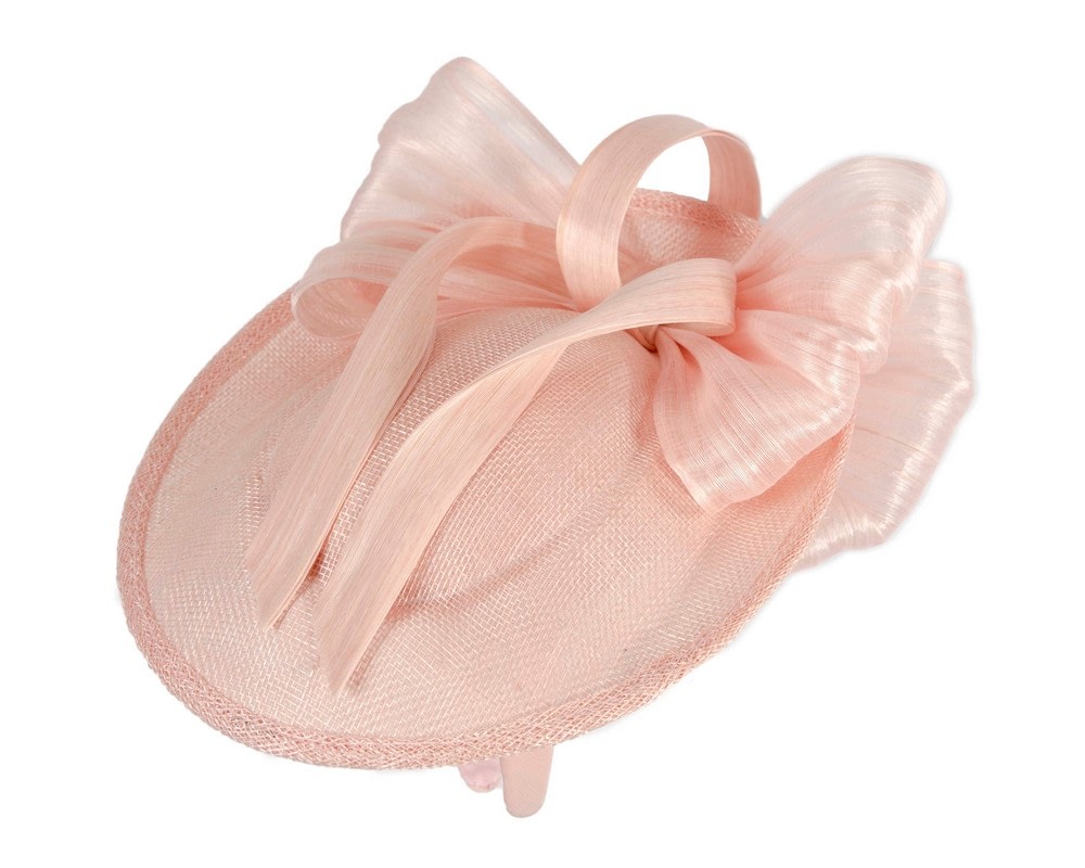 Bespoke pink sinamay fascinator with bow by Fillies Collection - Image 3