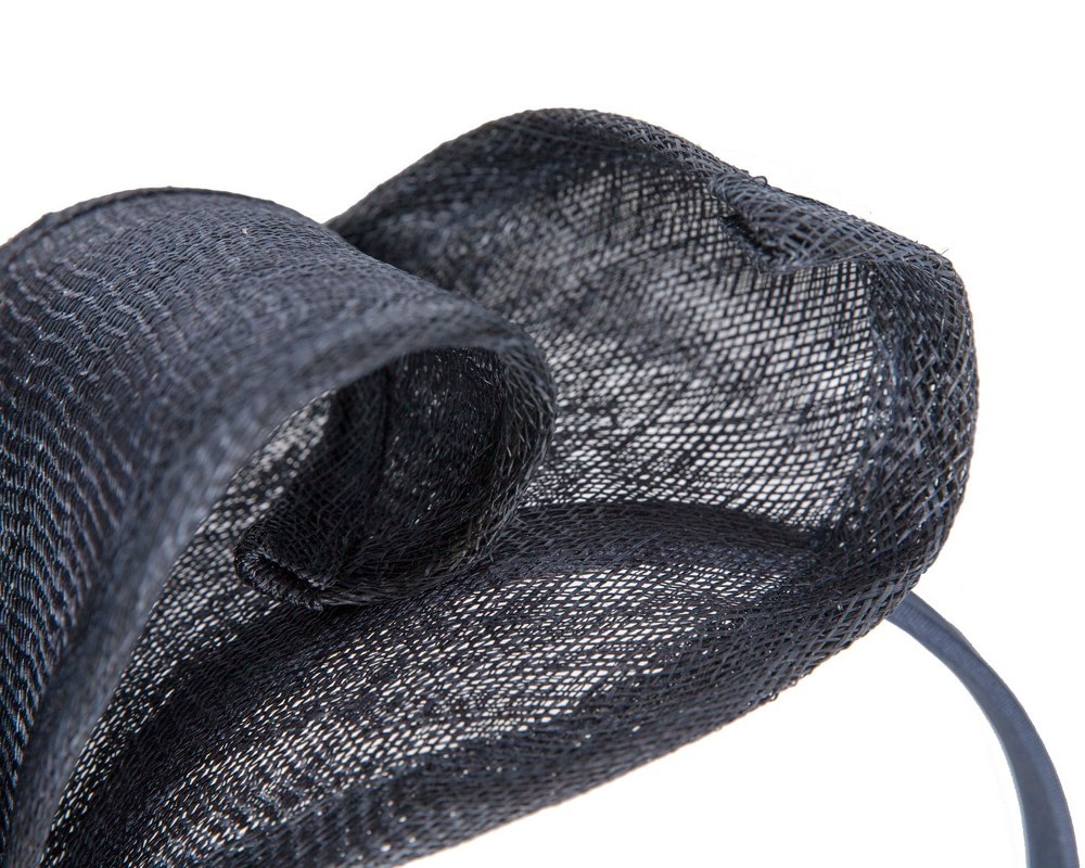 Vibrant Navy Fascinator by Max Alexander - Fascinators Online Vibrant Navy Fascinator by Max Alexander - Image 3