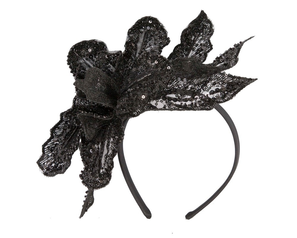 Fascinators Online - Australian made black lace fascinator