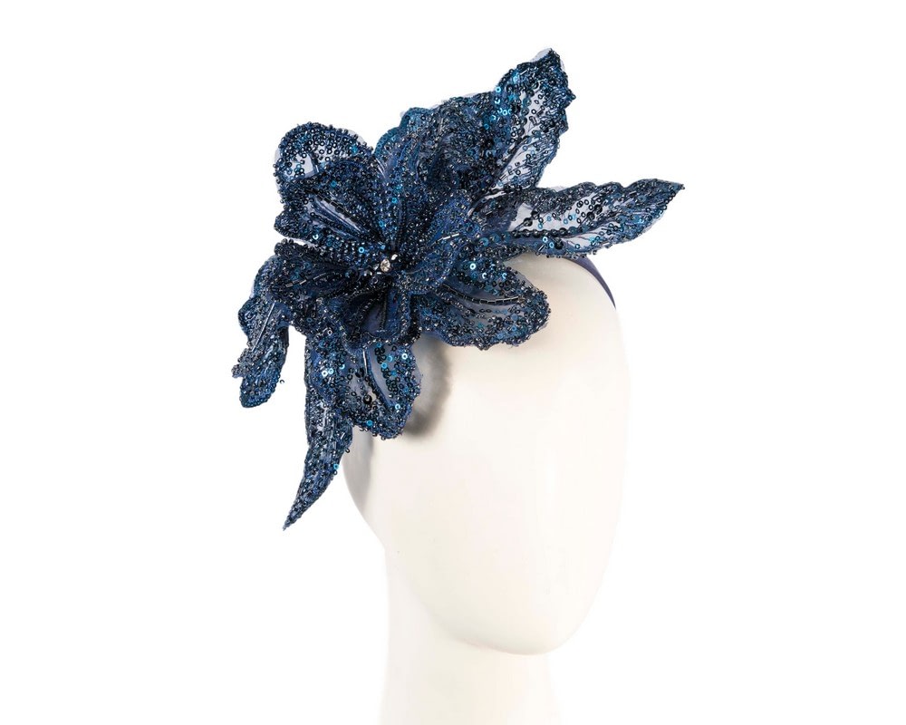 Fascinators Online - Australian made navy lace fascinator