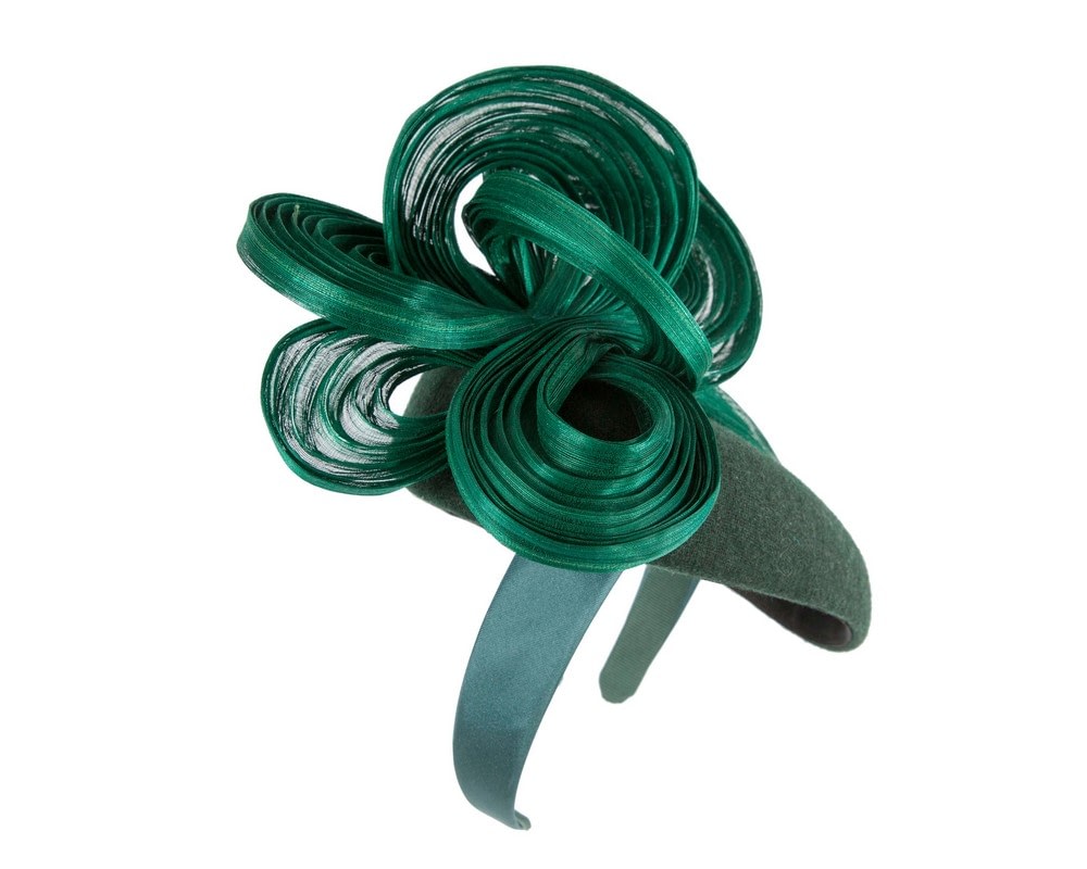 Exquisite green winter racing fascinator by Fillies Collection - Image 4
