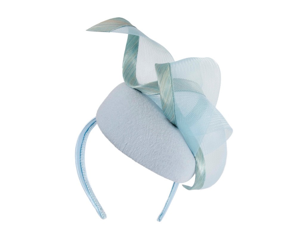 Elegant Light Blue Pillbox Fascinator for Winter Racing - Image 6