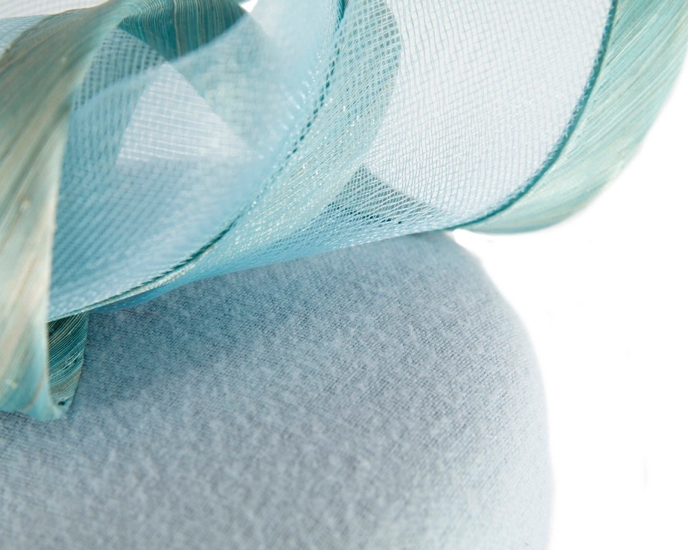 Elegant Light Blue Pillbox Fascinator for Winter Racing - Image 5
